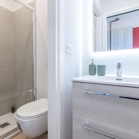 Indipendenza, By Short Holidays * Bologna