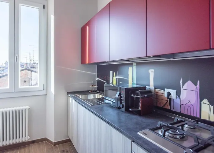 Indipendenza, By Short Holidays Bologna