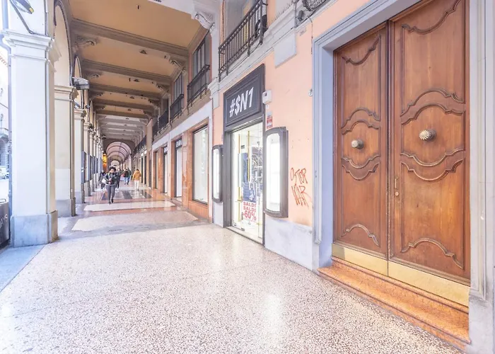 Indipendenza, By Short Holidays *